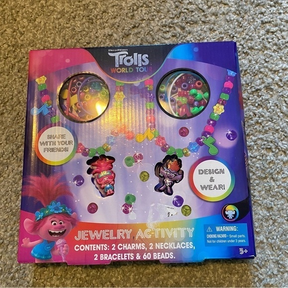 Trolls World Tour Jewelry Bead Making Activity NEW Poppy - Picture 2 of 4